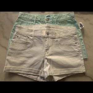 2 Old Navy Shorts (check description for size)